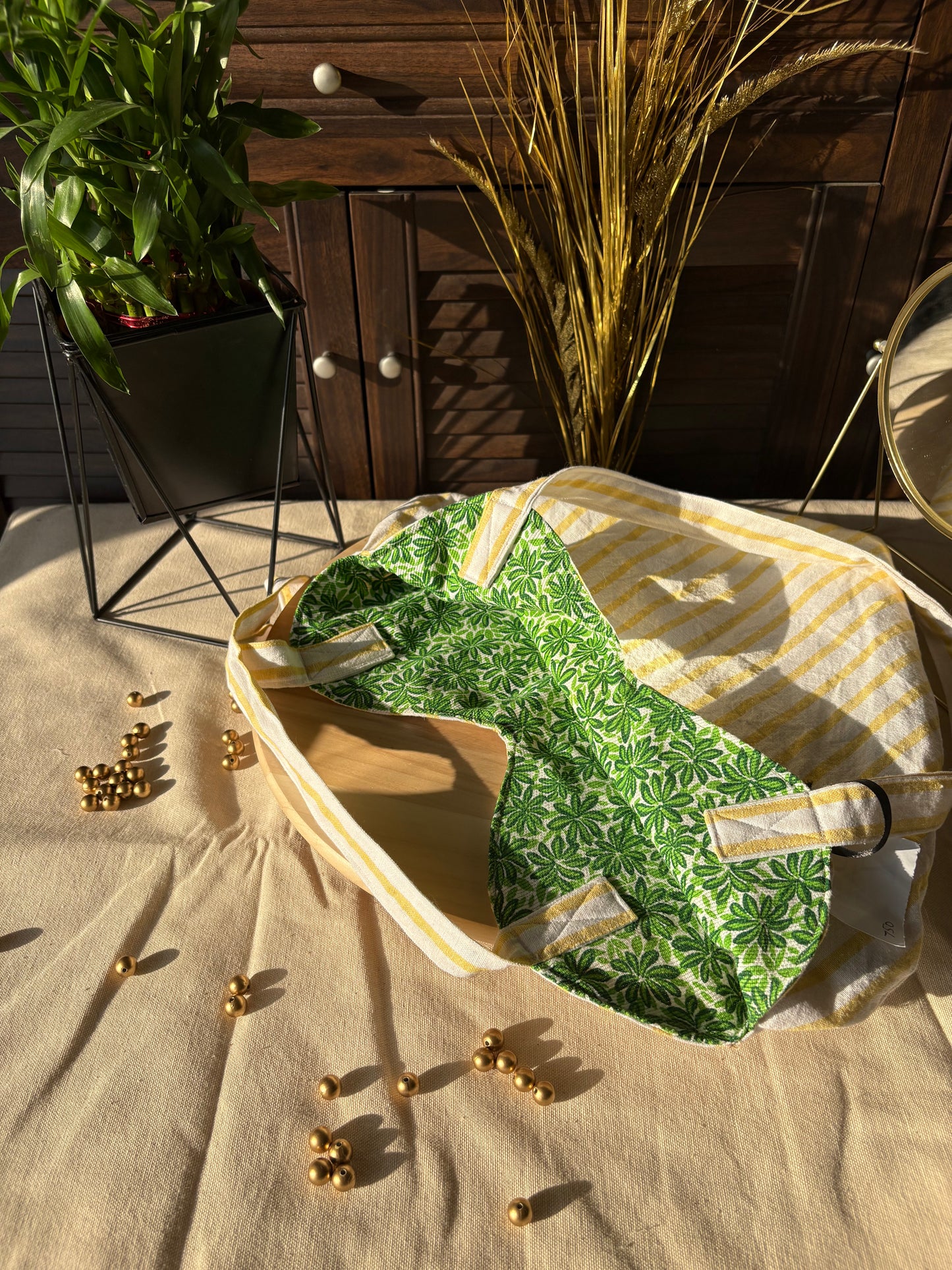 Mustard Field Magic tote